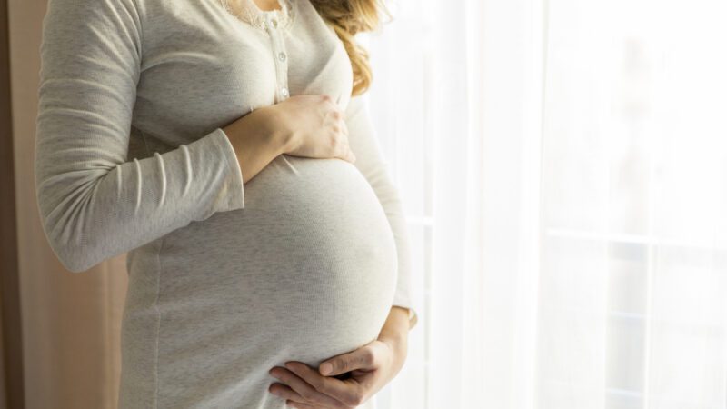Pregnancy after bariatric surgery may lower risks for adverse pregnancy outcomes